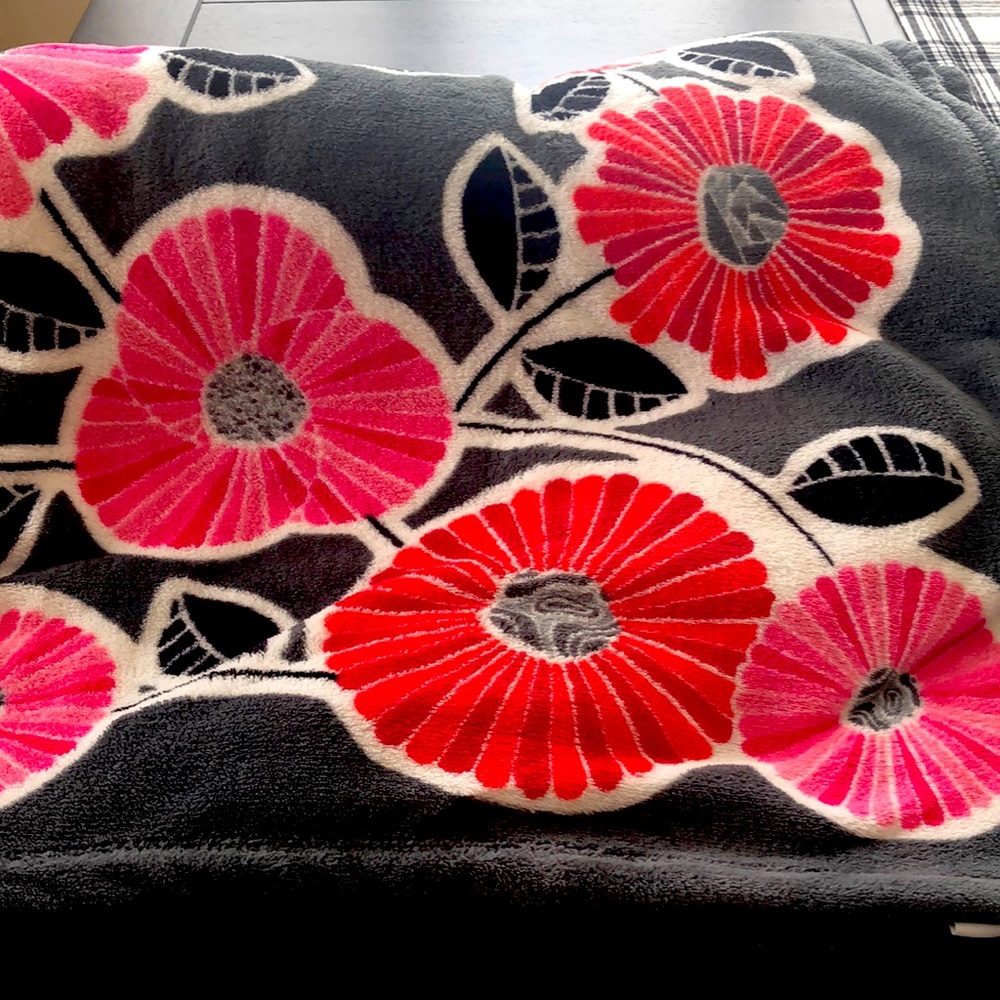 Vera Bradley Throw Blanket